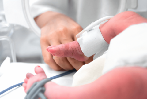 Metro HR Neonatal Care - Parent and baby NICU